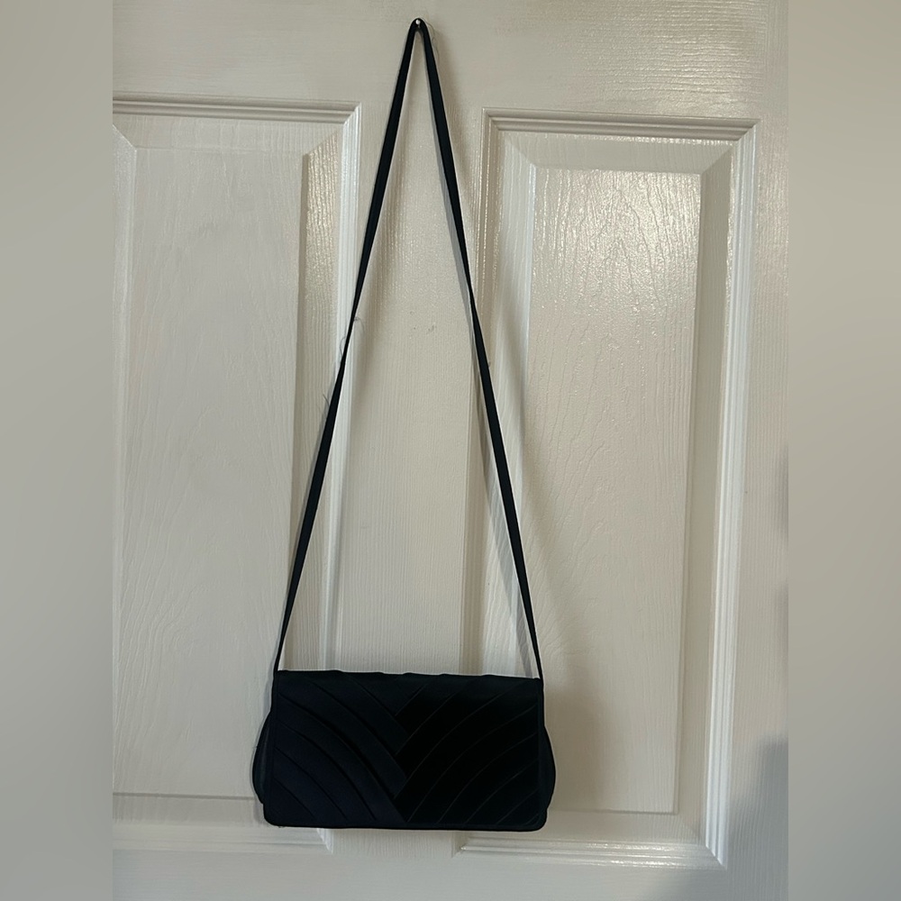Nina Elegant Black Women's Purse
